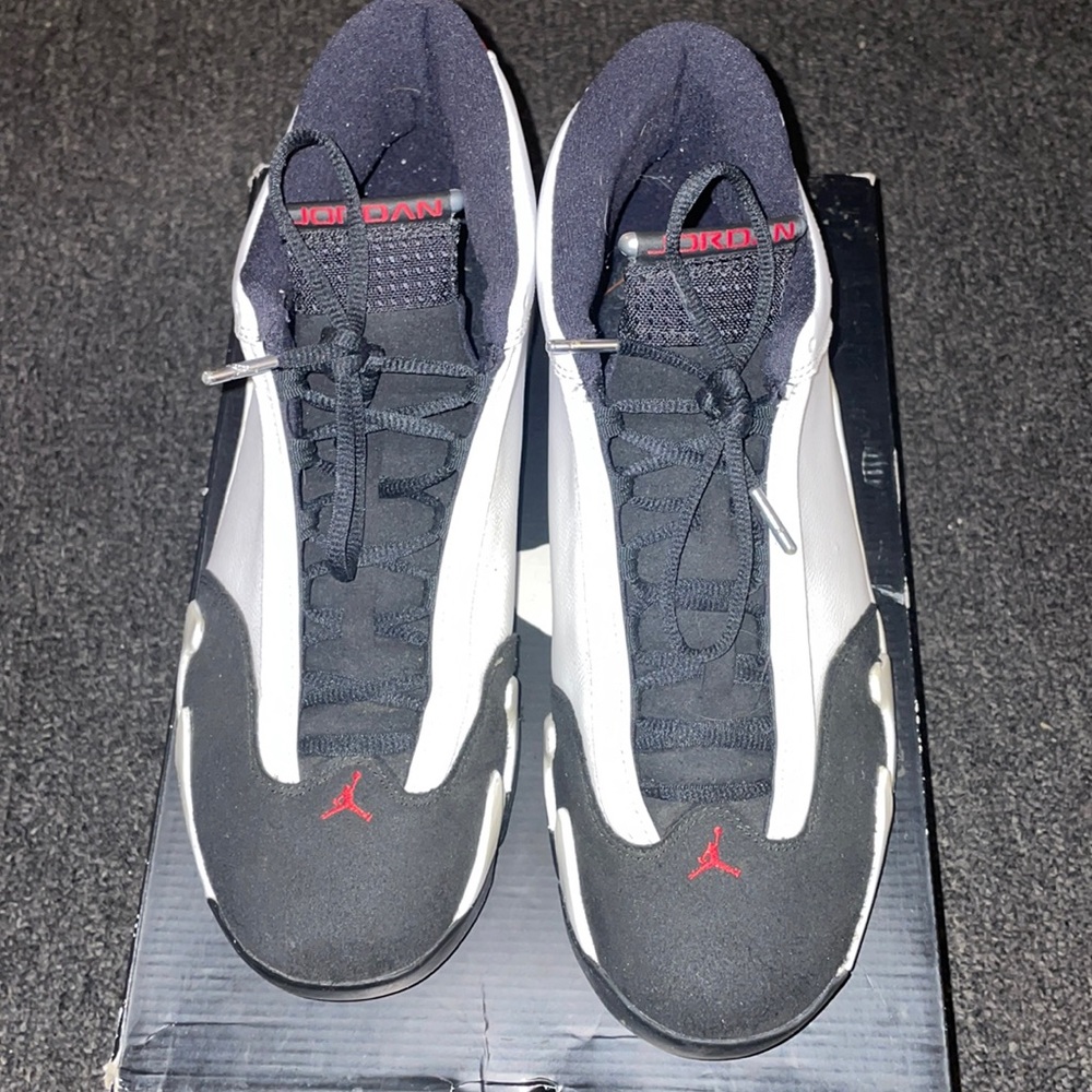 Air Jordan 9